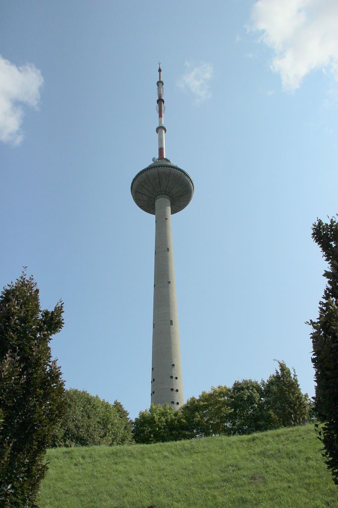 Vilniaus televizijos bokštas, Sausio 13-osios g. 10 Vilnius